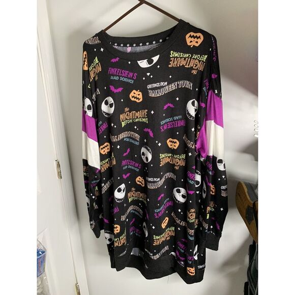 disney NIGHTMARE BEFORE CHRISTMAS‎ PAJAMAS NIGHTGOWN WOMENS SIZE 16-18 - Picture 1 of 2